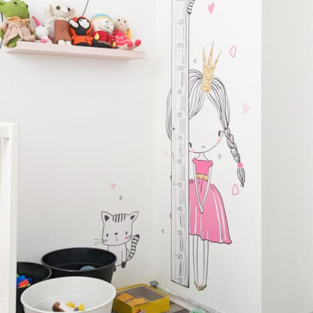 INSPIO wall growth chart - Princess with a cat