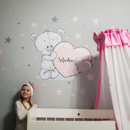 Muurstickers babykamer - Beertje in zachte tinten met sterren en een naam