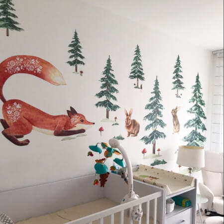 Adesivo murale - la volpe folclore e gli alberi