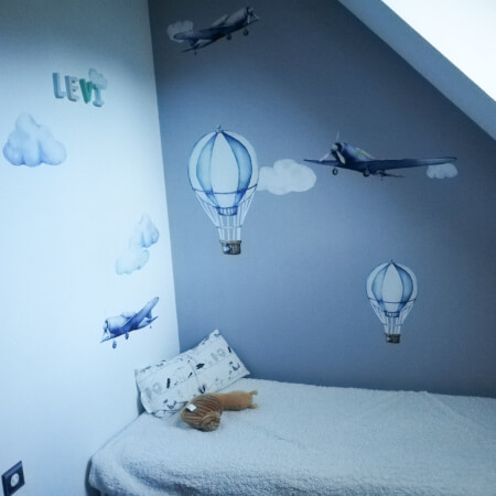 Autocolante pentru perete - Avioane și baloane în acuarelă