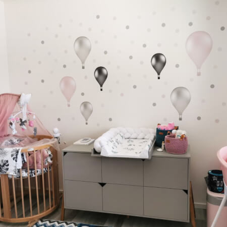 Falmatrica gyerekszobába - Rózsaszín, szürke hőlégballonok