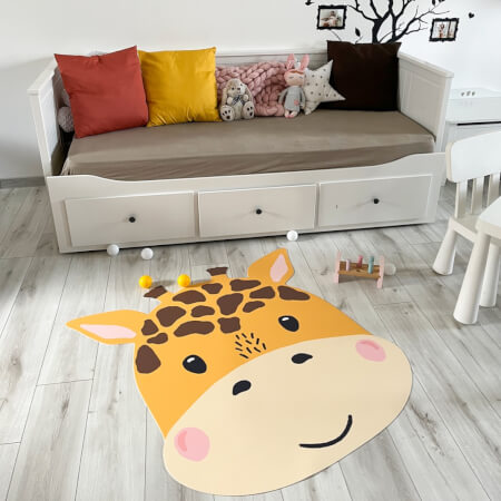 Bērnu paklājs — žirafe