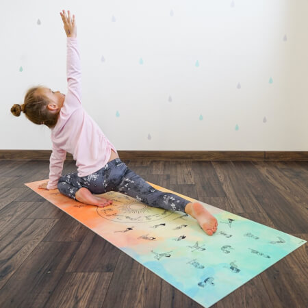 INSPIO podložka na cvičenie pre deti s cvikmi v neutrálnych farbách