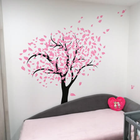 Sticker mural - Grand arbre avec des feuilles